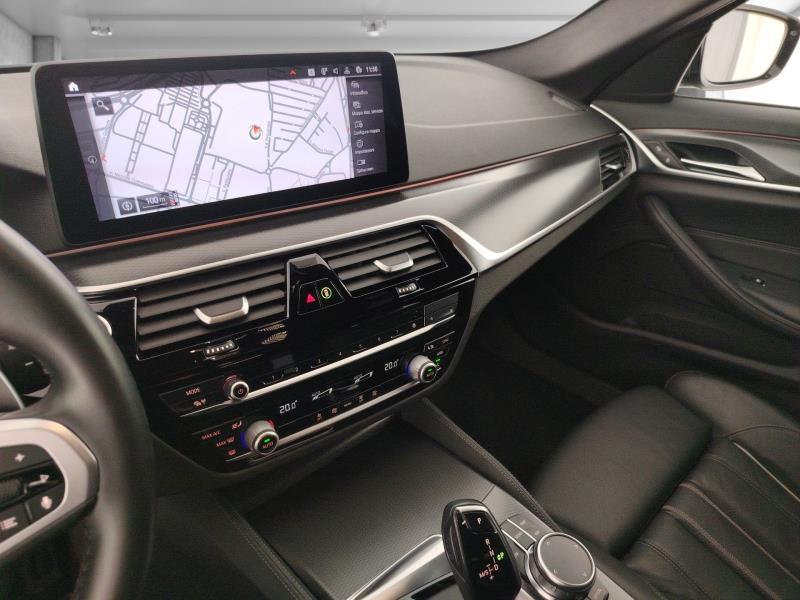 BMW Serie 5 530d Touring mhev 48V xdrive Msport auto