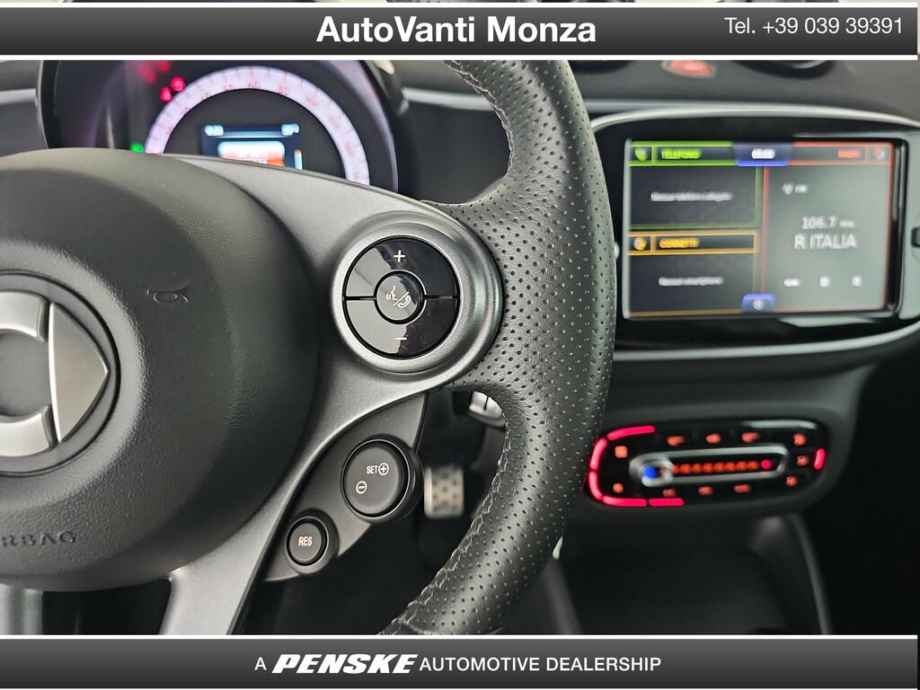 Smart fortwo eq Berlin Black Passion