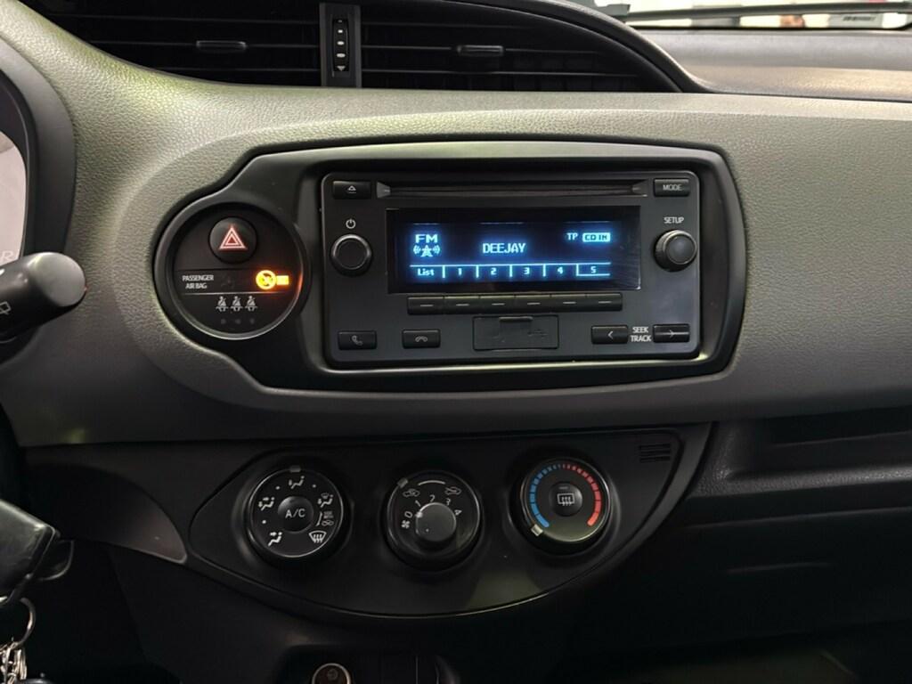 Toyota Yaris 5p 1.5 Lounge my18
