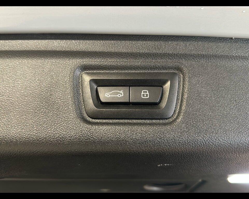 BMW Serie 3 320d Touring mhev 48V xdrive M Sport Pro auto