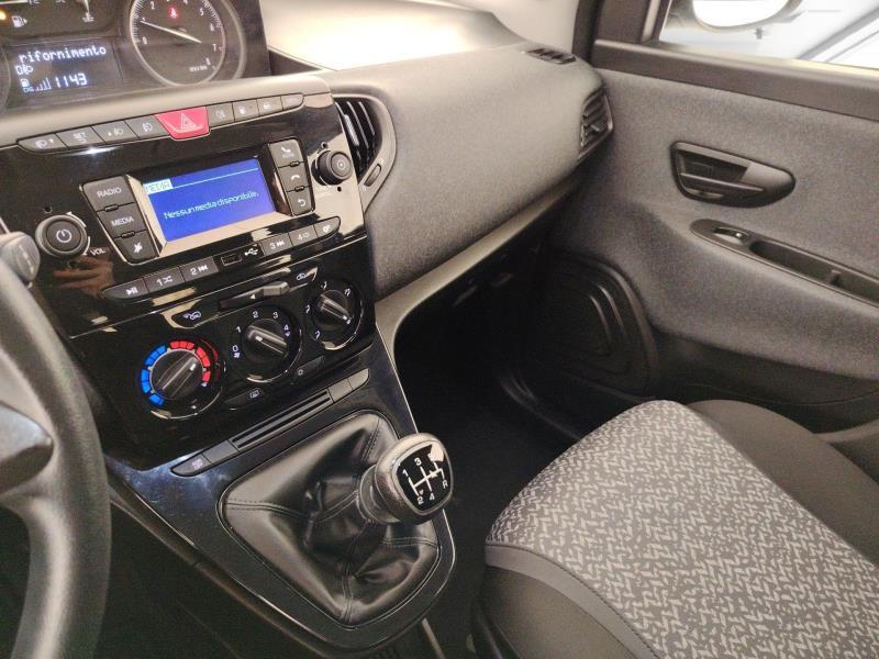 Lancia Ypsilon 0.9 t.air Elefantino Blu ecochic metano 70cv my19