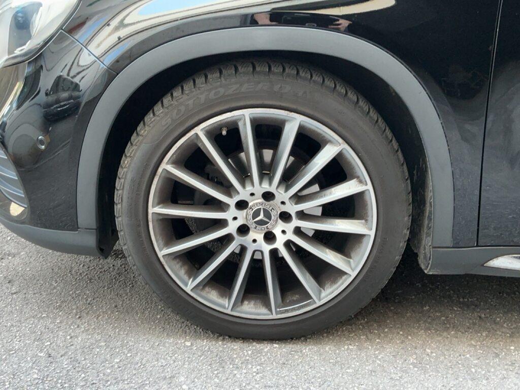 Mercedes GLA 180 Premium auto