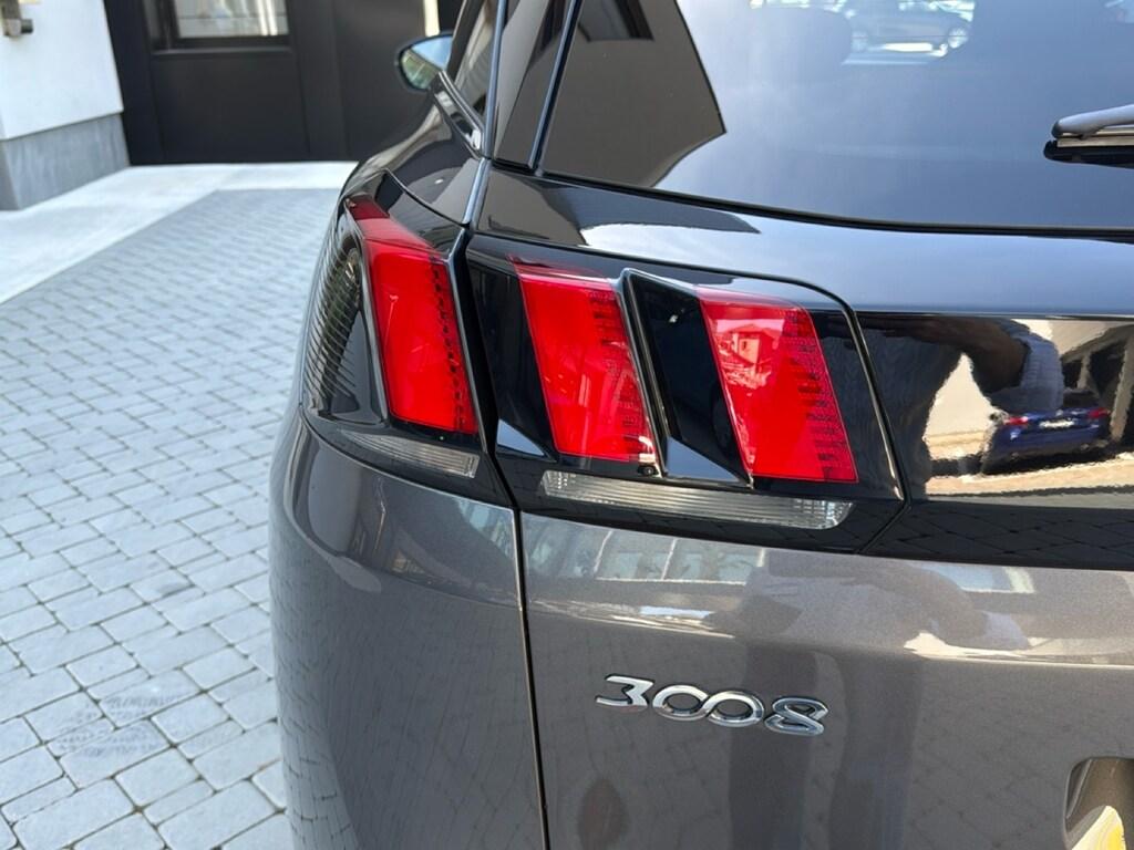 Peugeot 3008 1.5 bluehdi GT Line s&s 130cv eat8