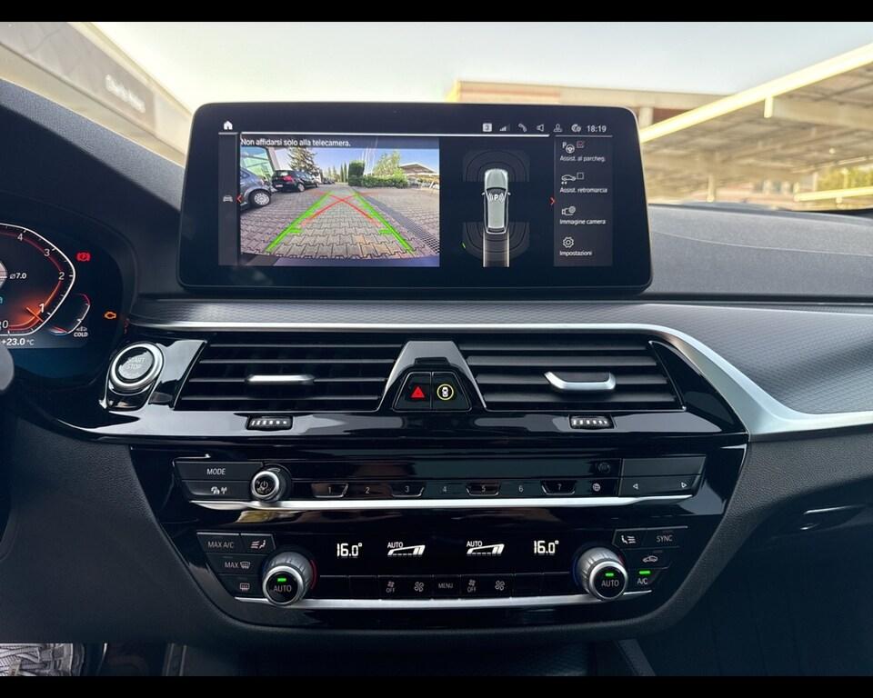 BMW Serie 5 520d Touring mhev 48V xdrive Msport auto