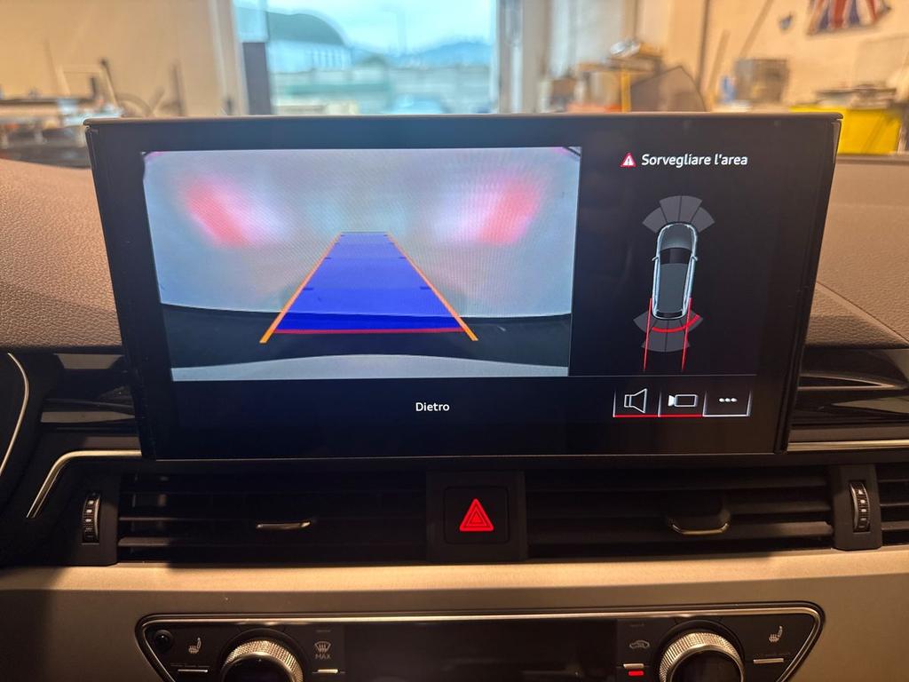 Audi A4 Allroad 40 2.0 tdi mhev Identity Contrast quattro 204cv s-tronic