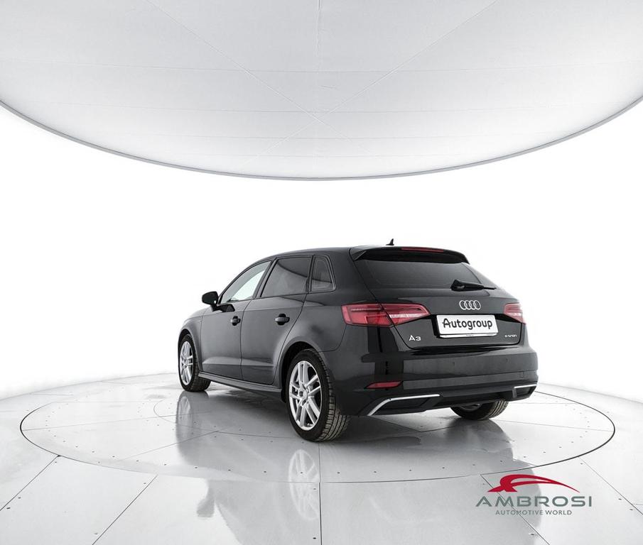 Audi A3 Sportback 1.4 tfsi e-tron Ambition 150cv s-tronic