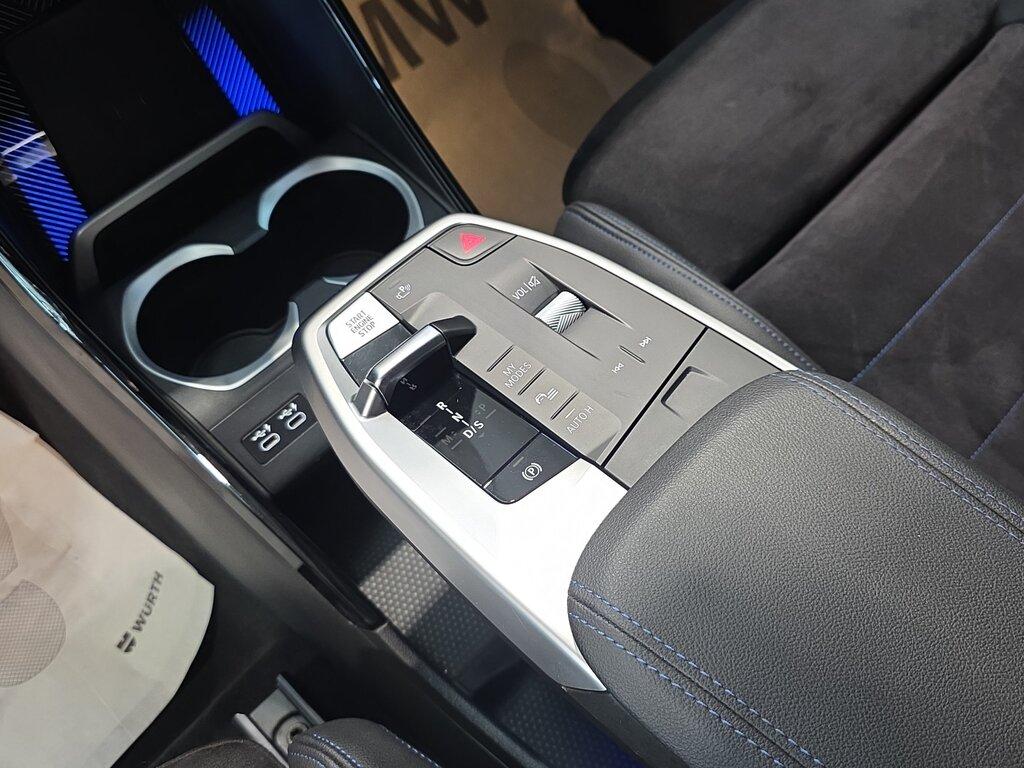 BMW X1 xdrive23i mhev 48V Msport auto