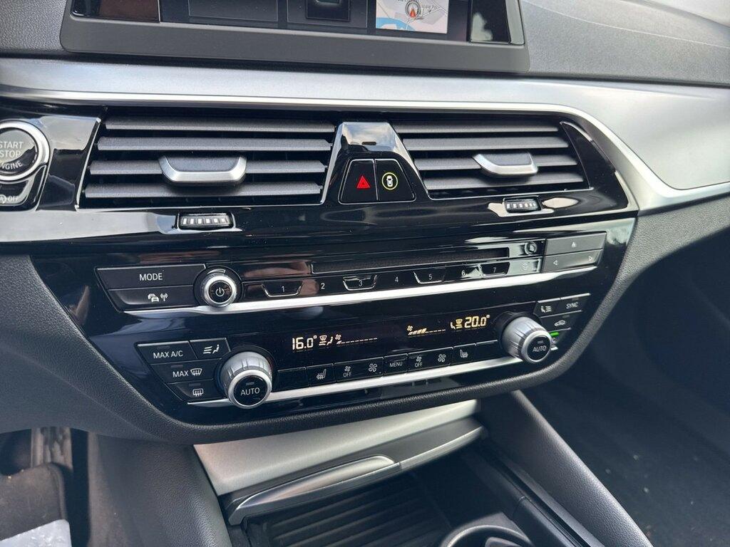 BMW Serie 5 520d Touring xdrive Business auto