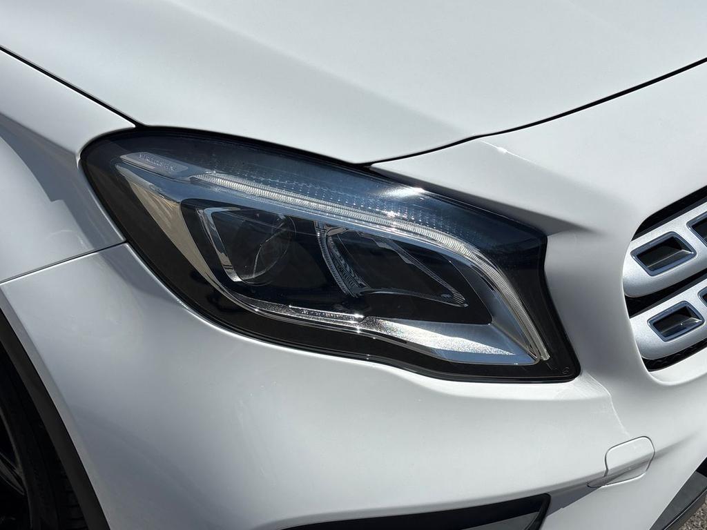 Mercedes GLA 200 Premium auto