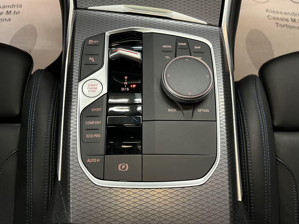 BMW Serie 3 330d Touring mhev 48V Msport xdrive auto