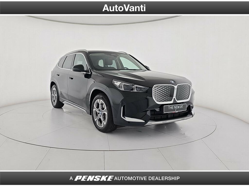 BMW iX1 edrive 20 Special Edition