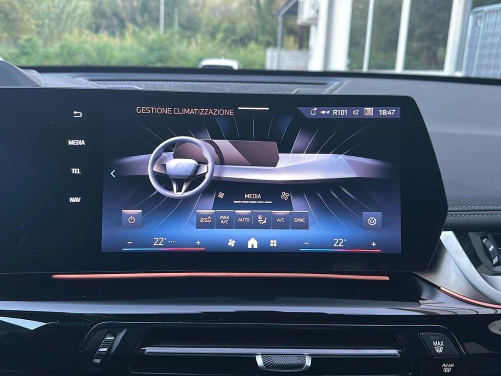 BMW X1 sdrive20i mhev 48V auto