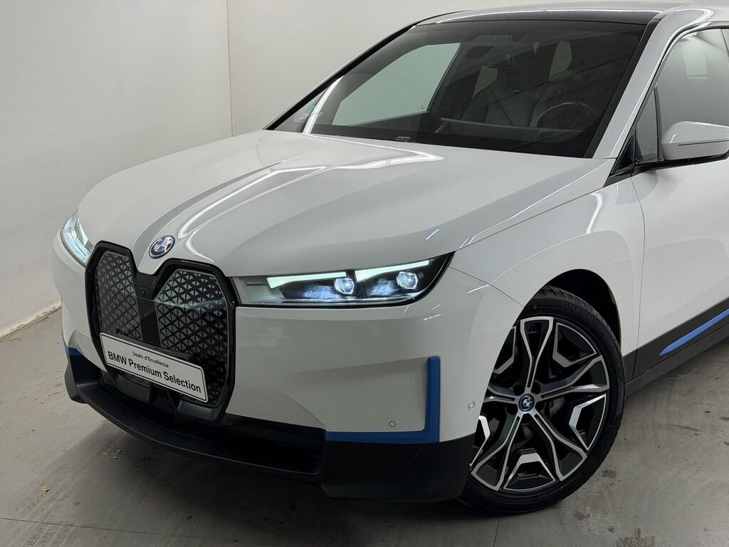 BMW iX xdrive40
