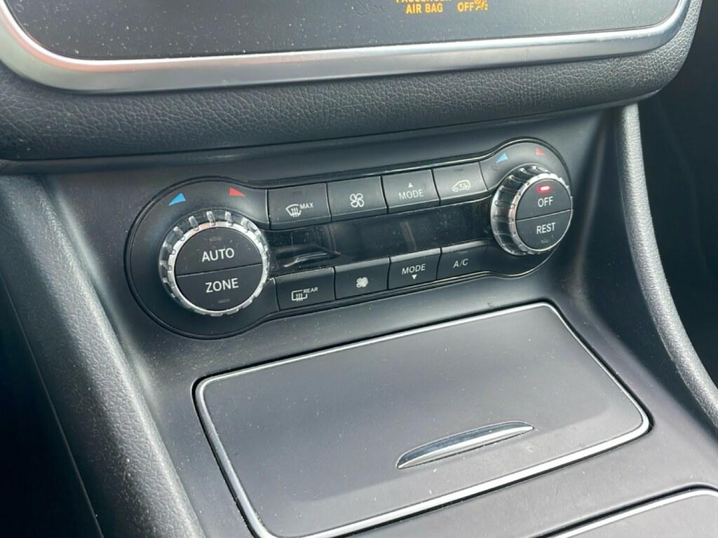 Mercedes GLA 180 d Sport auto