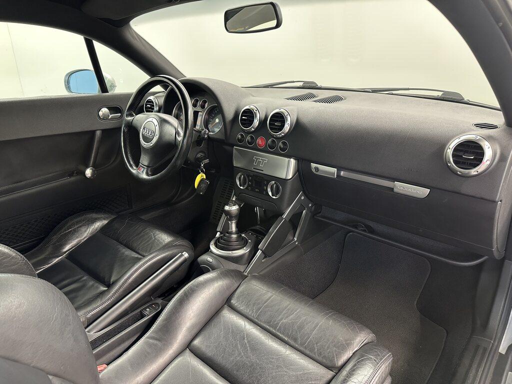 Audi TT 1.8t quattro