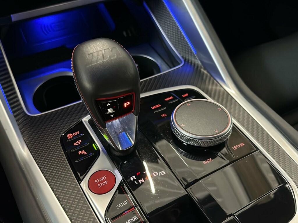 BMW XM 4.4 steptronic