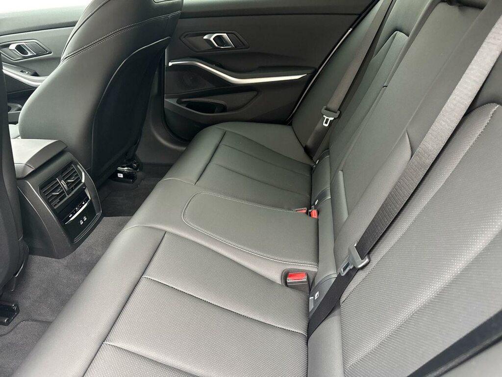 BMW Serie 3 320d Touring mhev 48V Msport xdrive auto