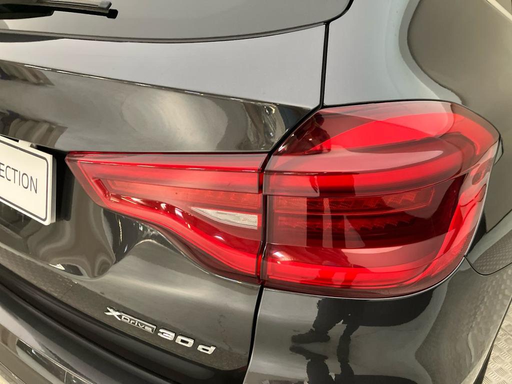 BMW X3 xdrive30d mhev 48V Luxury 249cv auto