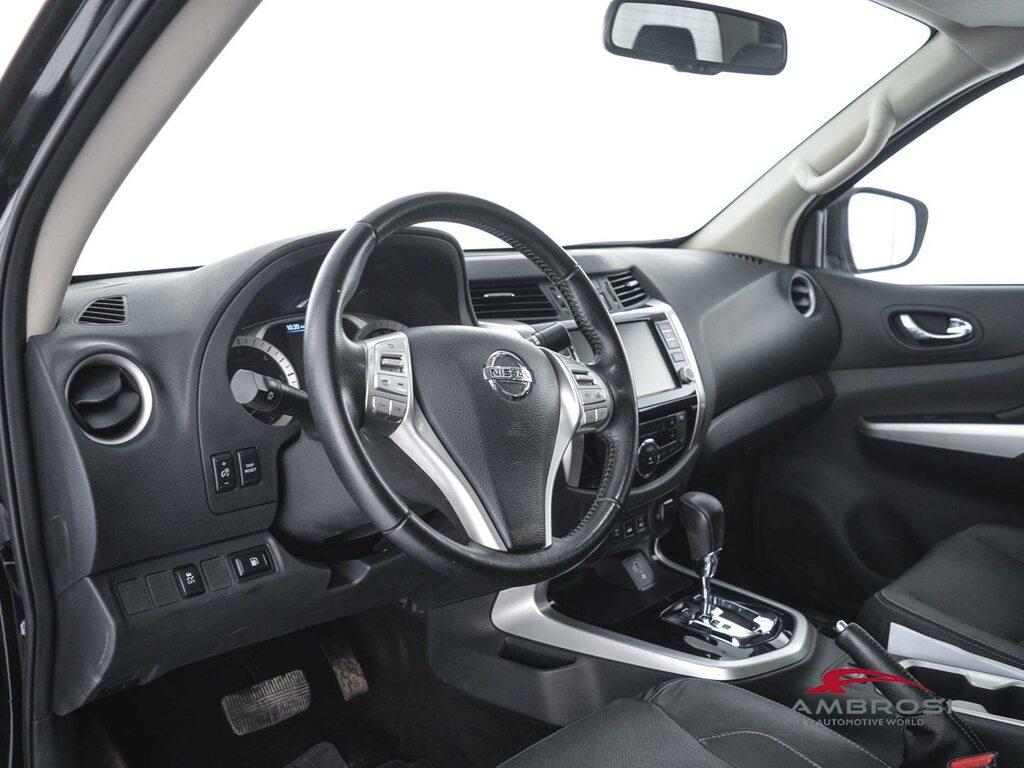 Nissan Navara 2.3 dci d.cab Tekna 4wd 190cv auto my19