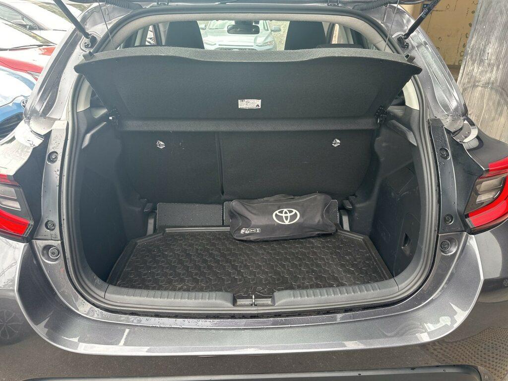 Toyota Yaris 1.5 hybrid Trend