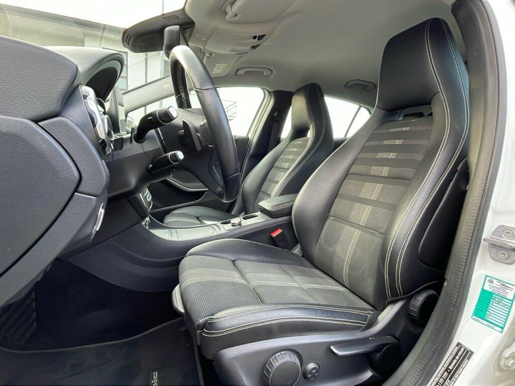 Mercedes GLA 180 d Sport auto