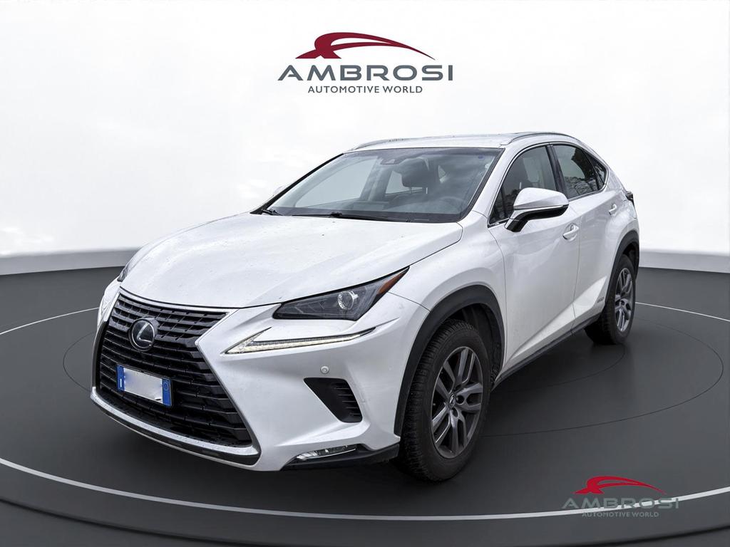 Lexus NX 300 h 2.5 Executive 4wd cvt