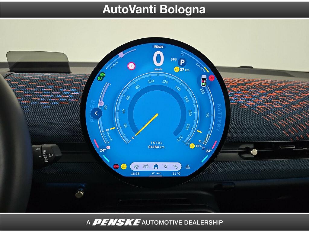 Mini Mini Aceman E Favoured