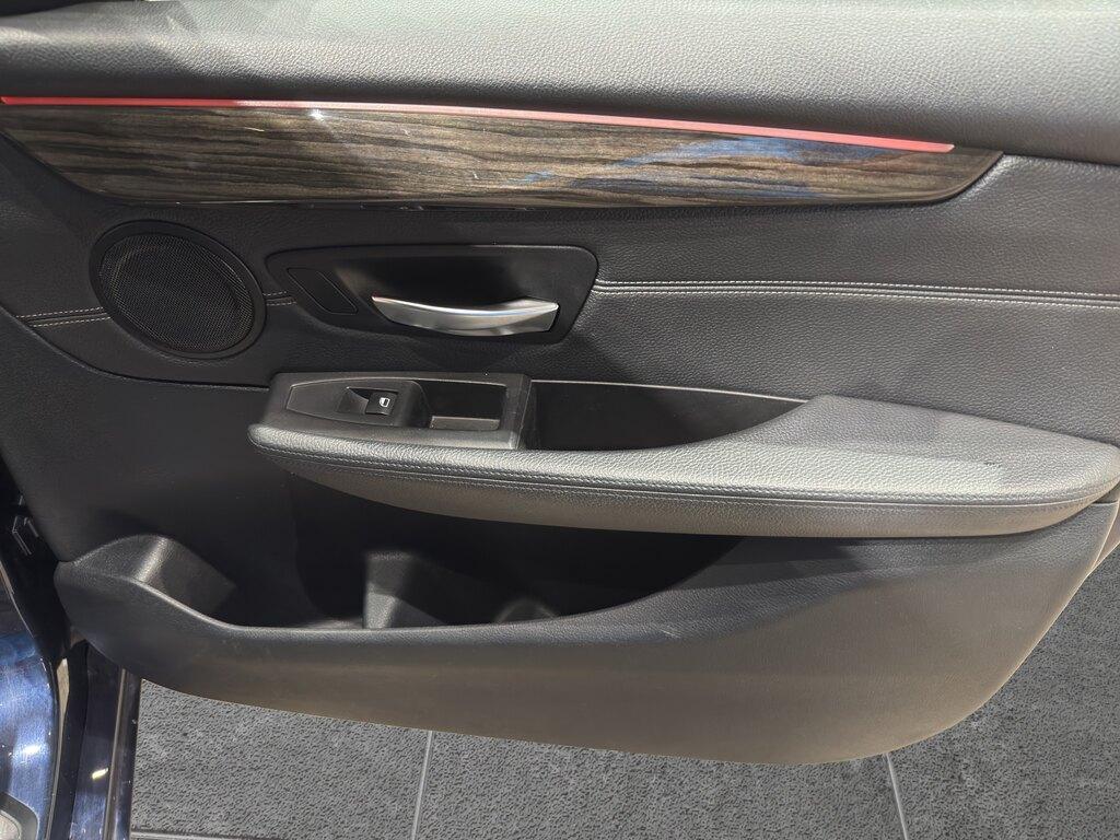 BMW Serie 2 216d Active Tourer Luxury auto my17