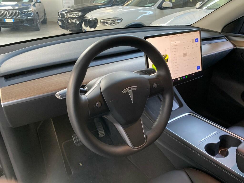 Tesla Model Y Long Range Dual Motor awd