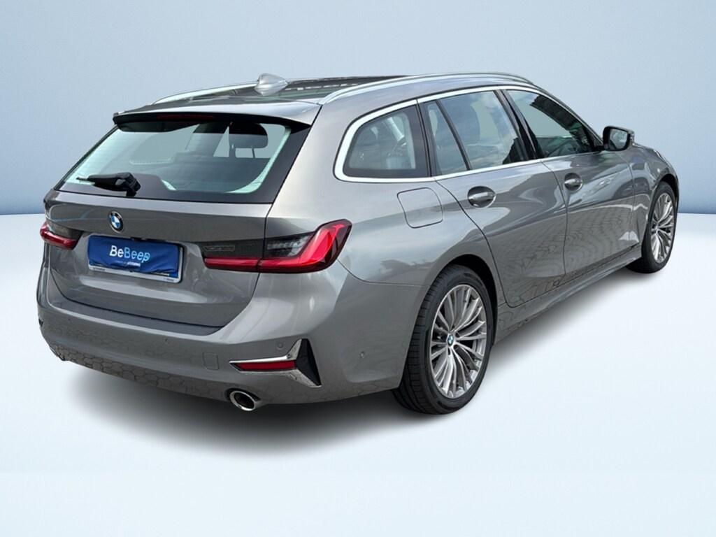 BMW Serie 3 320d Touring mhev 48V xdrive Luxury auto