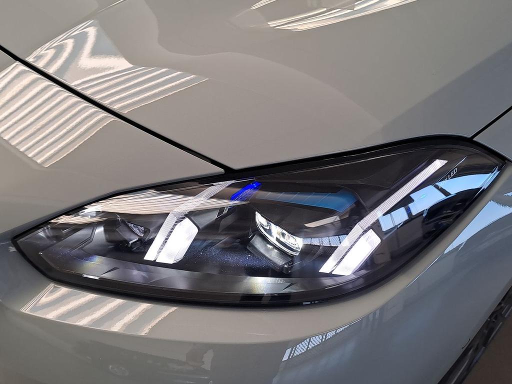 BMW Serie 1 120d 48V auto