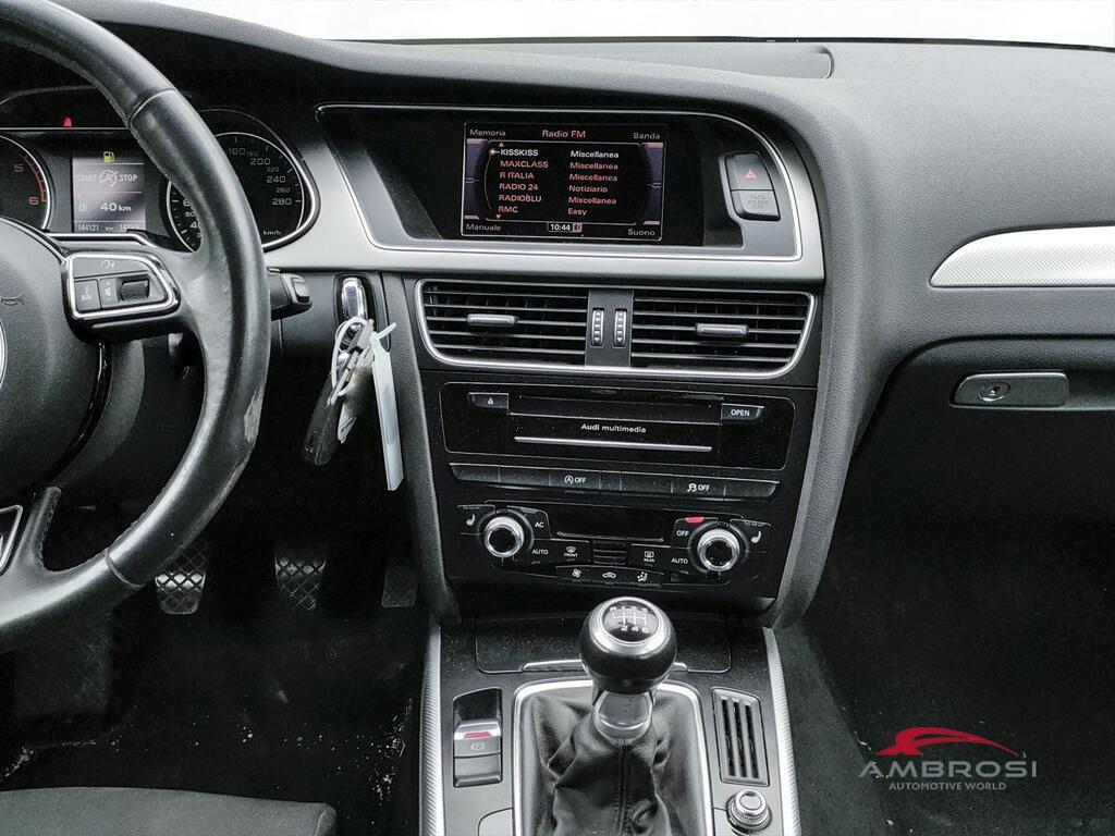 Audi A4 2.0 tdi Ambiente 143cv