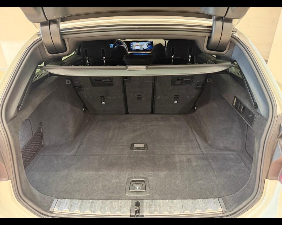 BMW Serie 3 320d Touring mhev 48V xdrive M Sport Pro auto