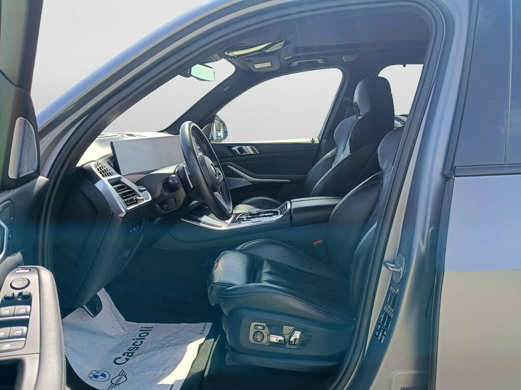BMW X5 M X5 M60i auto