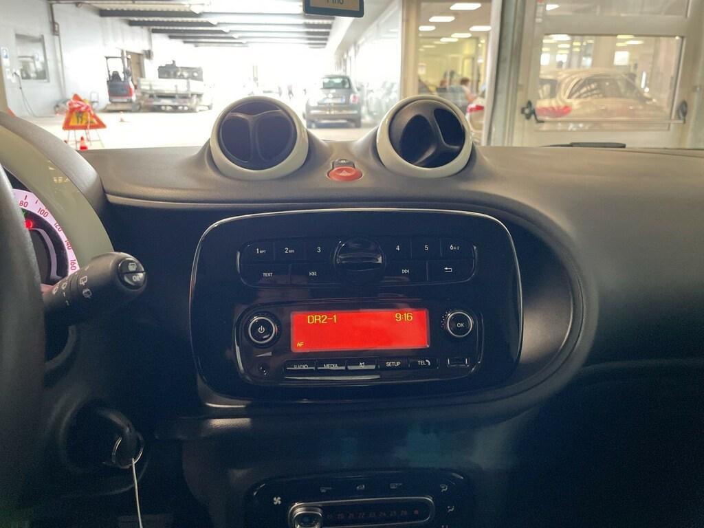 Smart fortwo eq Pure 22kW