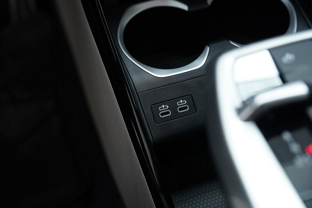 BMW X1 xdrive20d mhev 48V auto