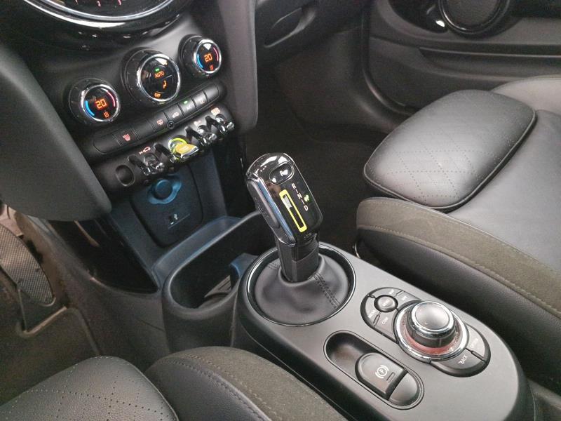 Mini Mini 3p Cooper SE Classic auto