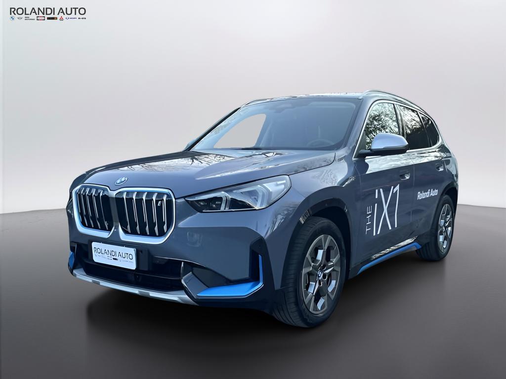BMW iX1 30 xdrive X-Line