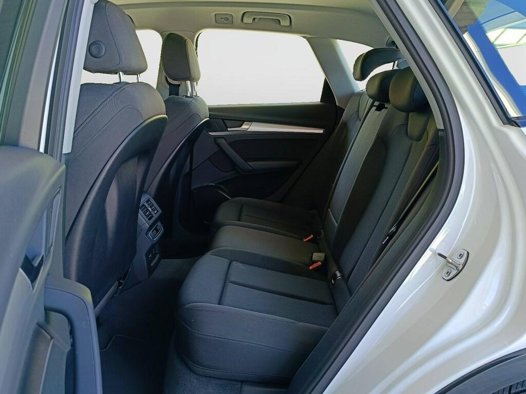 Audi Q5 35 2.0 tdi mhev Business Advanced s tronic