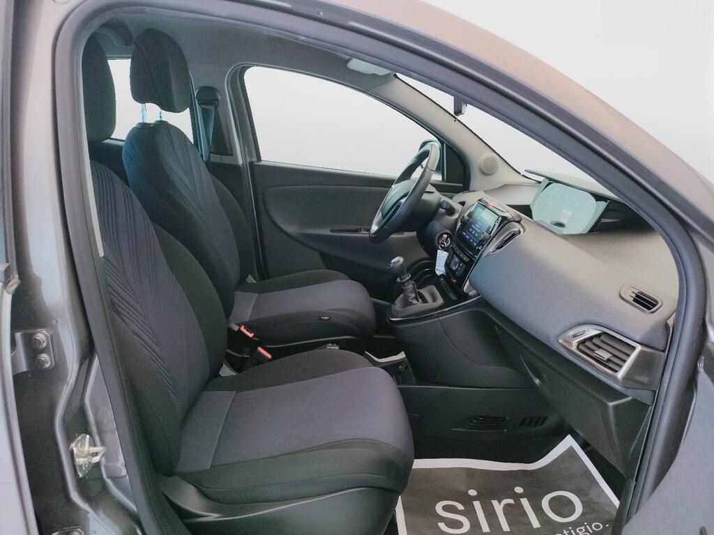 Lancia Ypsilon 1.0 hybrid Gold s&s 70cv