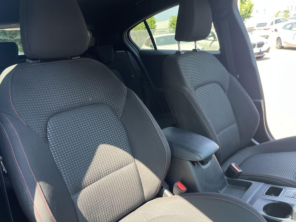 Ford Focus 1.5 ecoblue ST-Line 115cv auto
