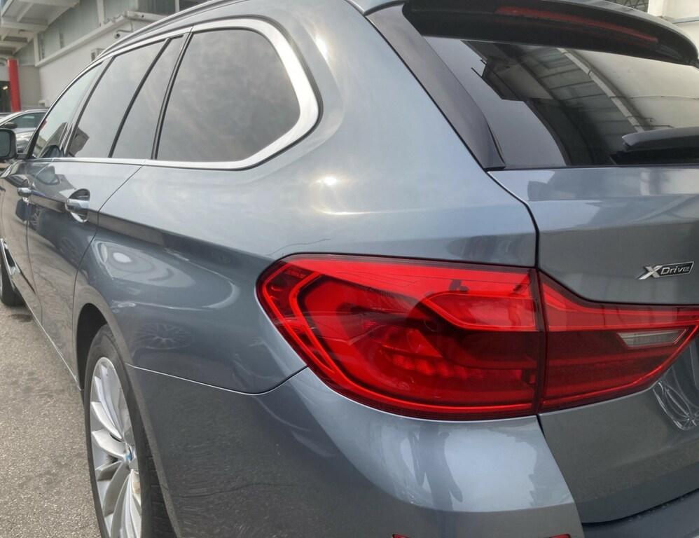 BMW Serie 5 520d Touring xdrive Luxury auto