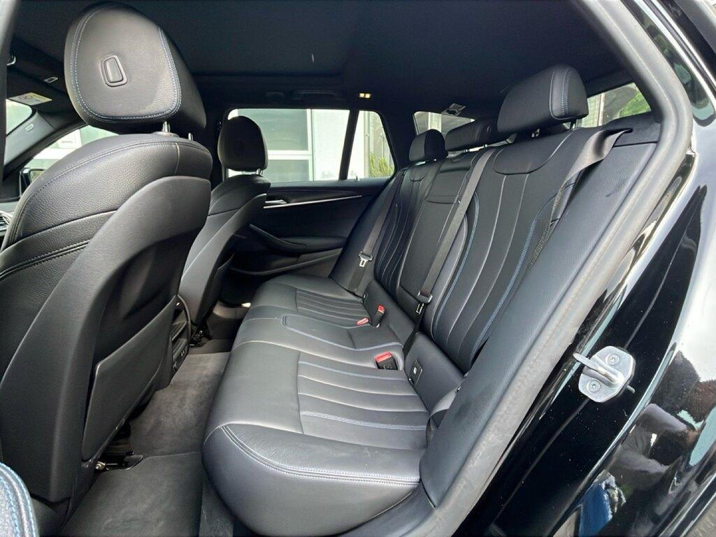 BMW Serie 5 530d Touring mhev 48V xdrive Msport auto