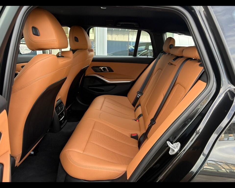 BMW Serie 3 320d Touring mhev 48V Msport auto