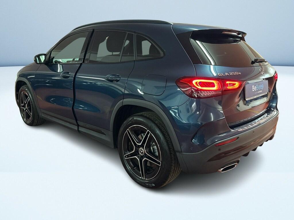 Mercedes GLA 250 eq-power Premium auto