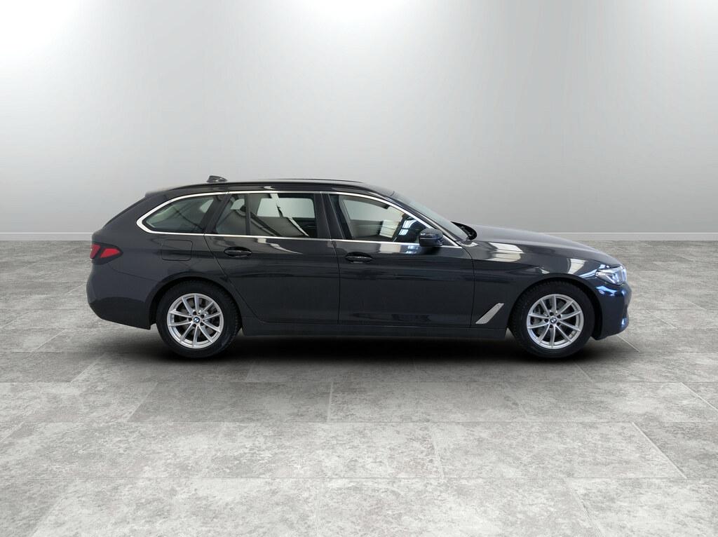 BMW Serie 5 530d Touring mhev 48V xdrive Business auto