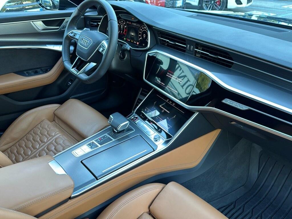 Audi RS6 Avant 4.0 mhev performance quattro tiptronic