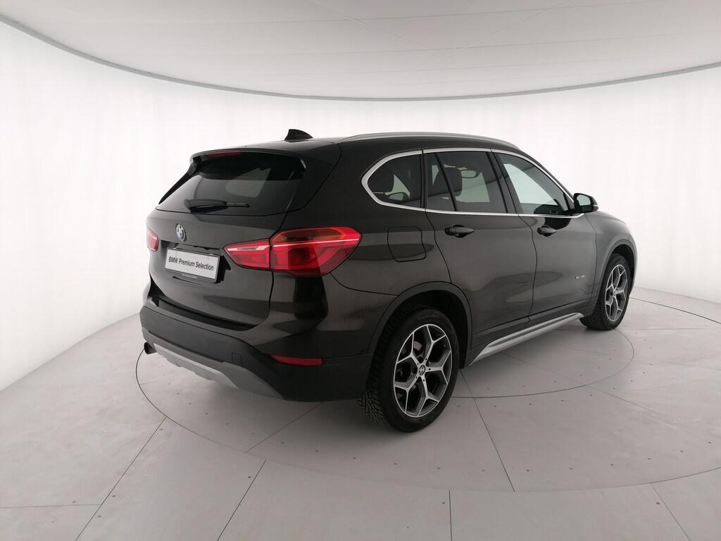 BMW X1 sdrive18i xLine 140cv auto 7m