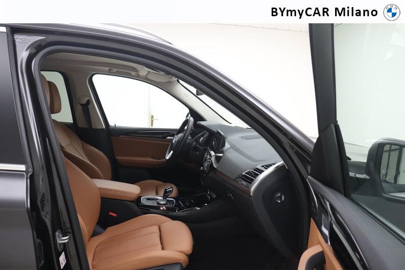 BMW X3 xdrive20d mhev 48V auto