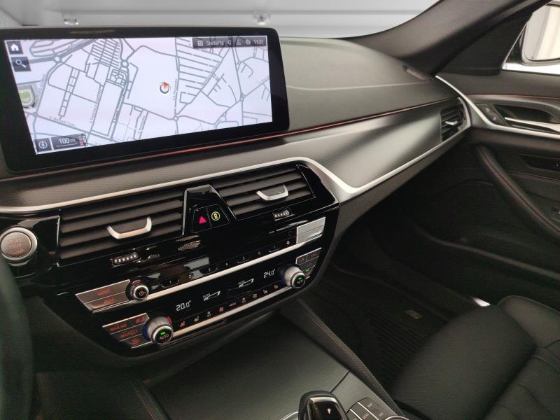 BMW Serie 5 530d Touring mhev 48V xdrive Msport auto